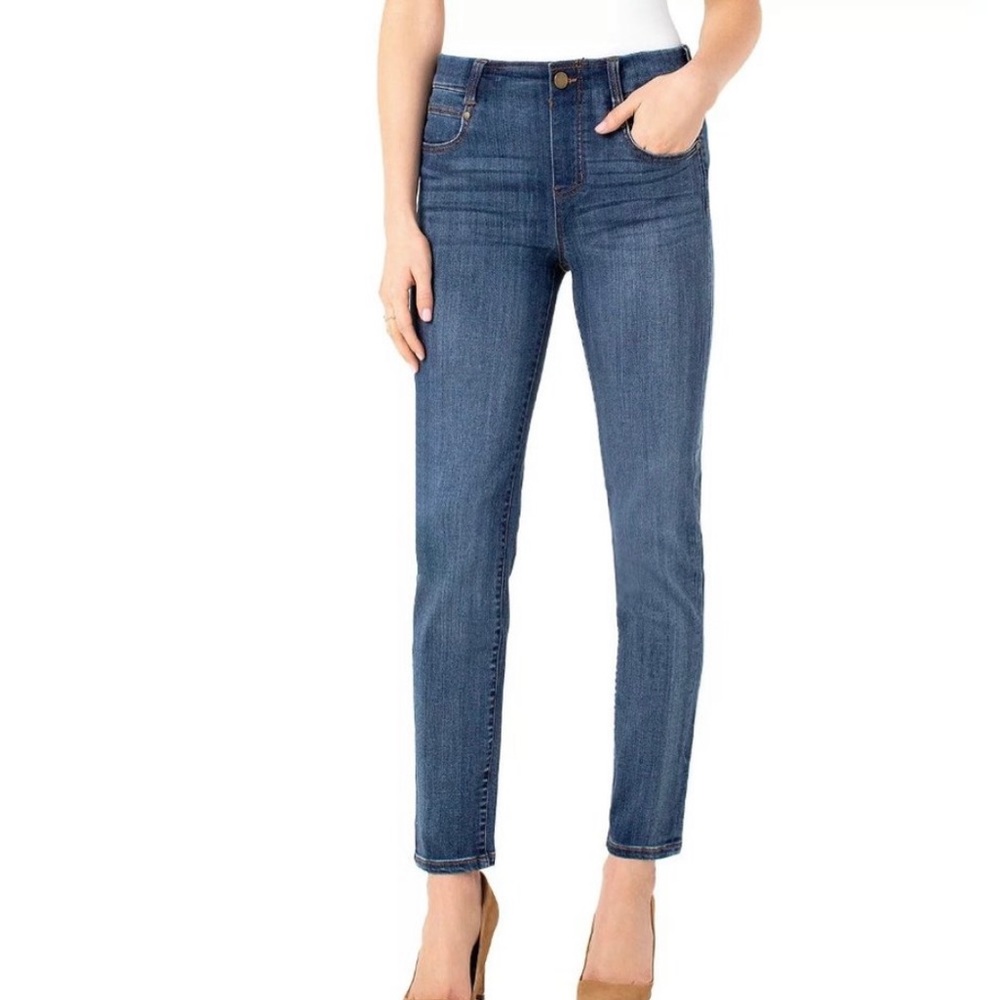 NWT Liverpool Los Angeles Womens Size 0/25 Gia Glider Slim Leg Jeans in Halifax
